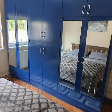 Entire House 80m2