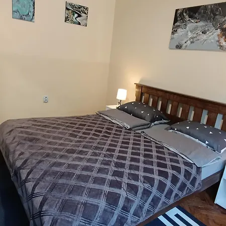 Entire House 80M2 Apartment Smederevo